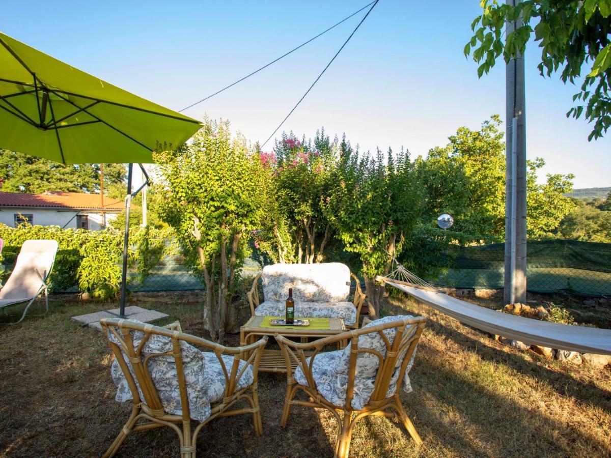Apartment Olivia By Interhome Pićan Εξωτερικό φωτογραφία