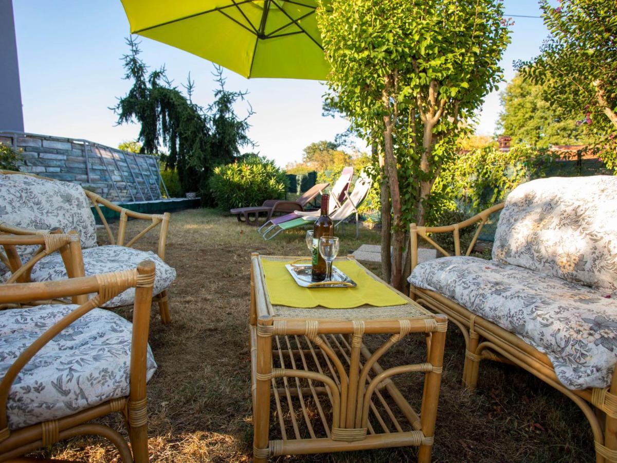 Apartment Olivia By Interhome Pićan Εξωτερικό φωτογραφία